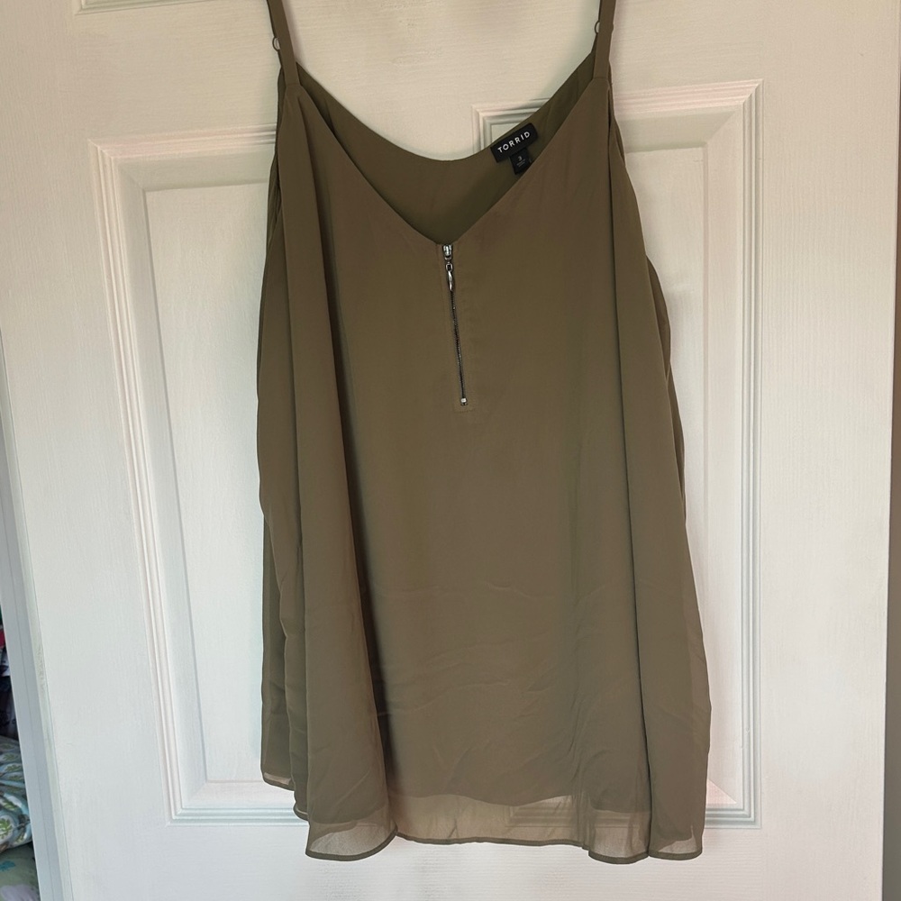 Torrid Size 3 / 3x Olive Green Layered Chiffon Zip-Front